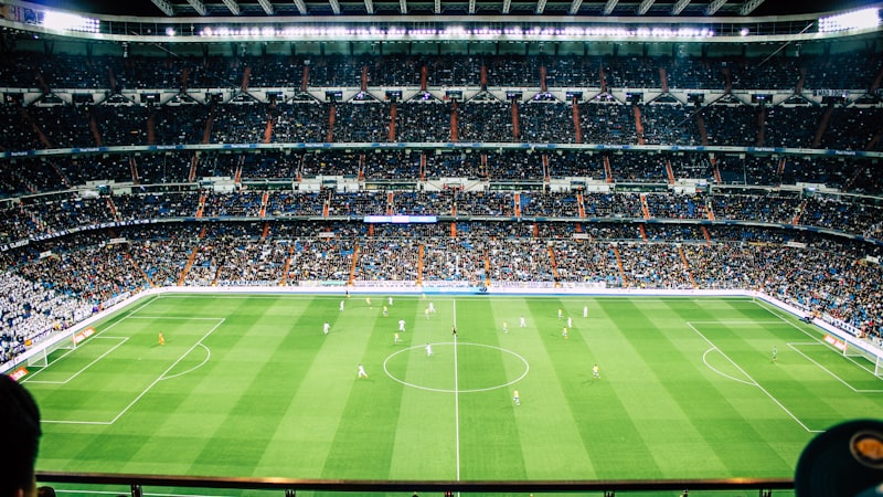 拜仁慕尼黑对阵巴黎圣日耳曼的欧冠四分之一决赛直播