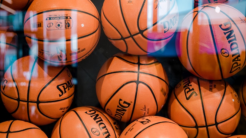 AC米兰与国际米兰的米兰德比意甲联赛直播